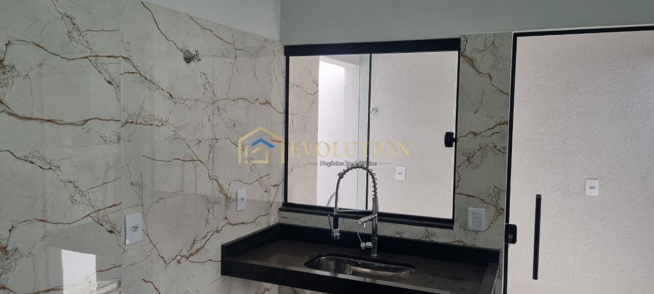 Casa à venda com 3 quartos, 95m² - Foto 15