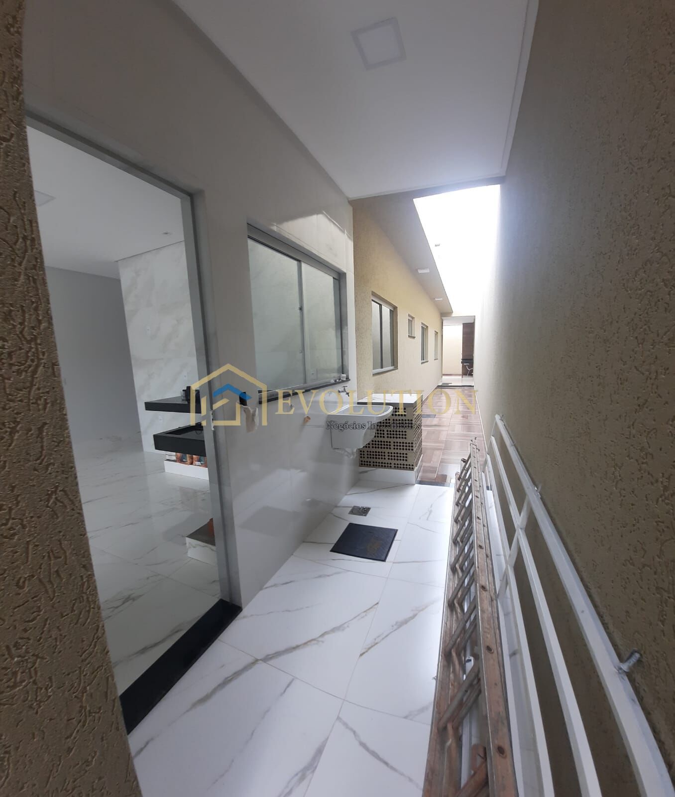 Casa à venda com 3 quartos, 132m² - Foto 6