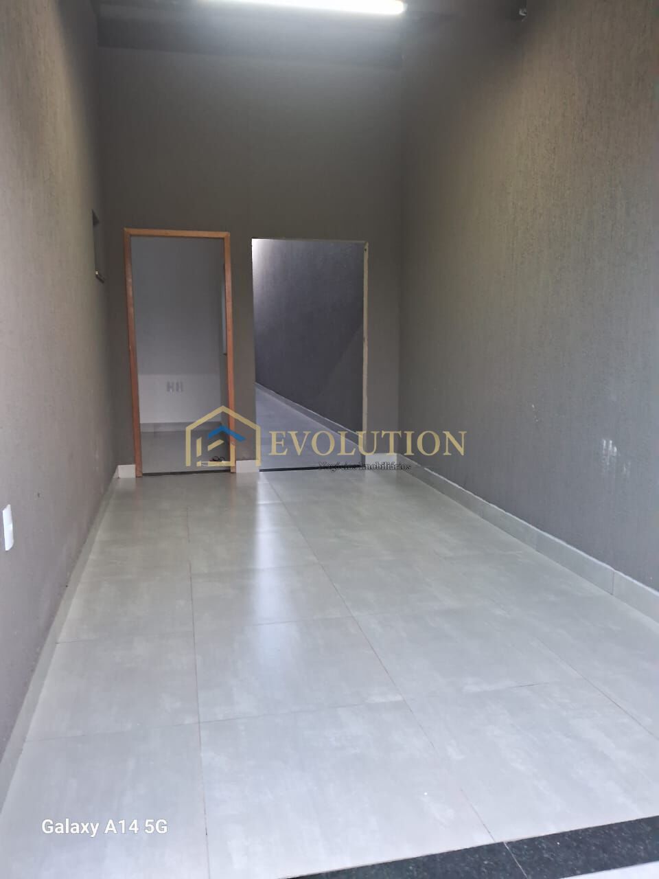 Casa à venda com 3 quartos, 99m² - Foto 4