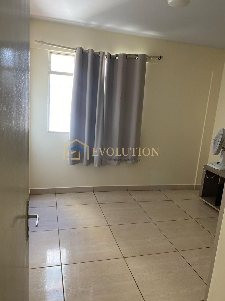 Apartamento à venda com 2 quartos, 57m² - Foto 5