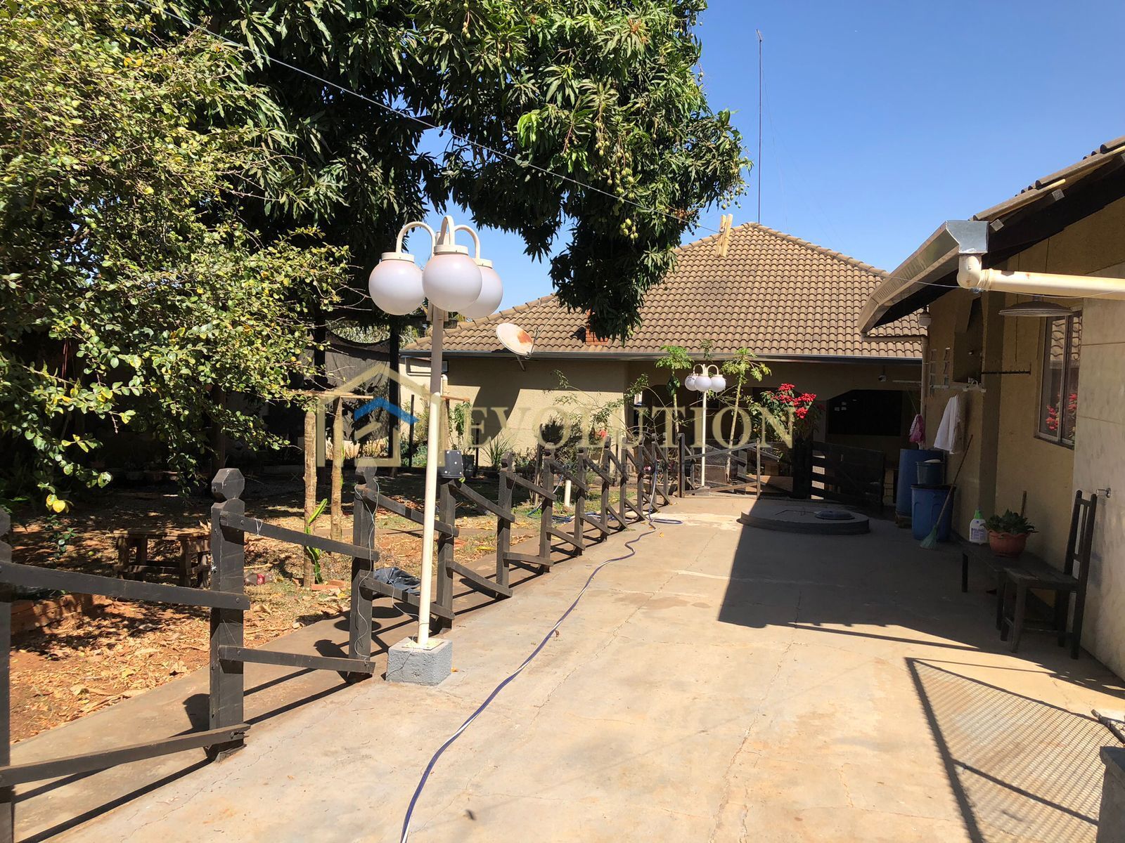 Casa à venda com 3 quartos, 186m² - Foto 23