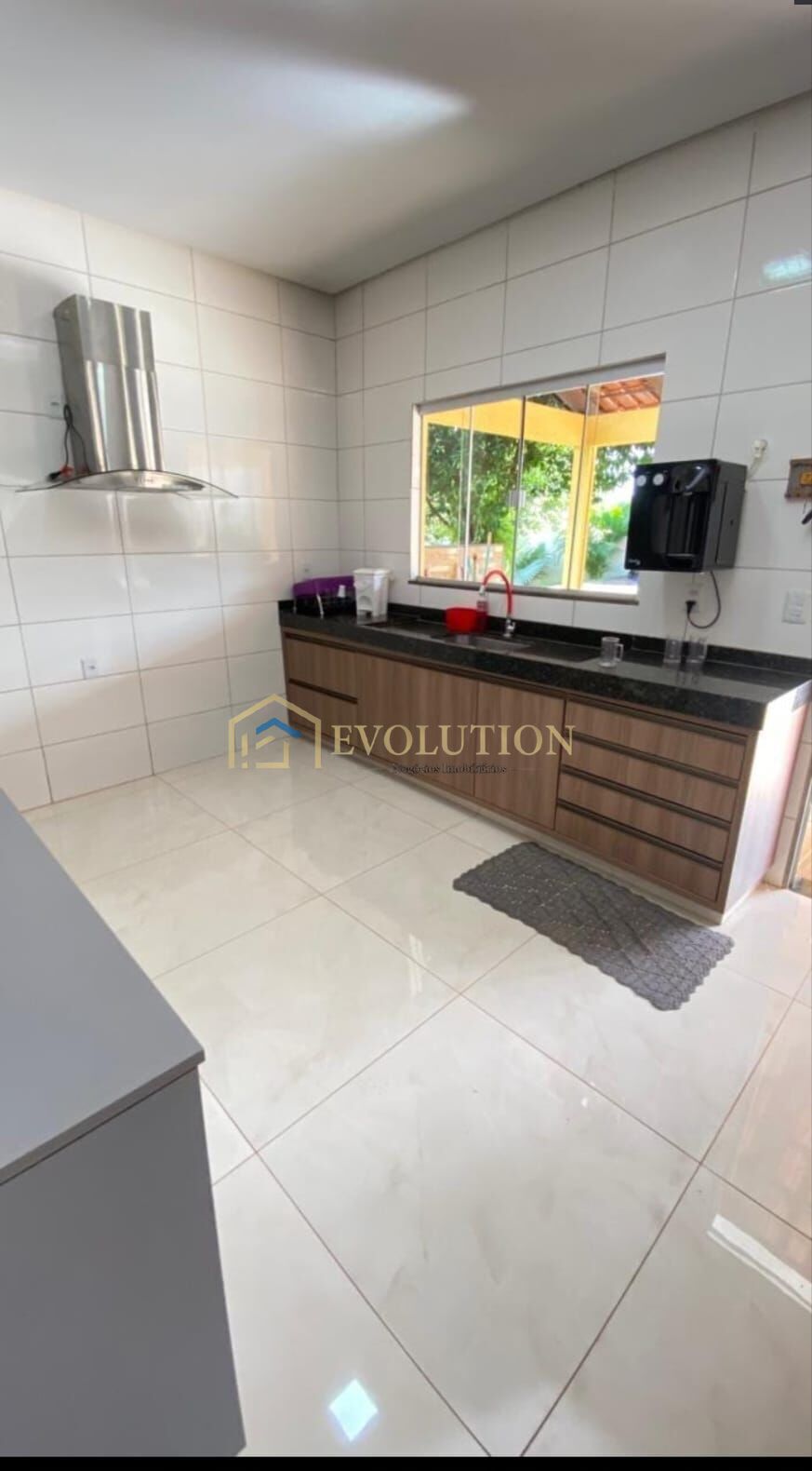 Chácara à venda com 4 quartos, 1300m² - Foto 16