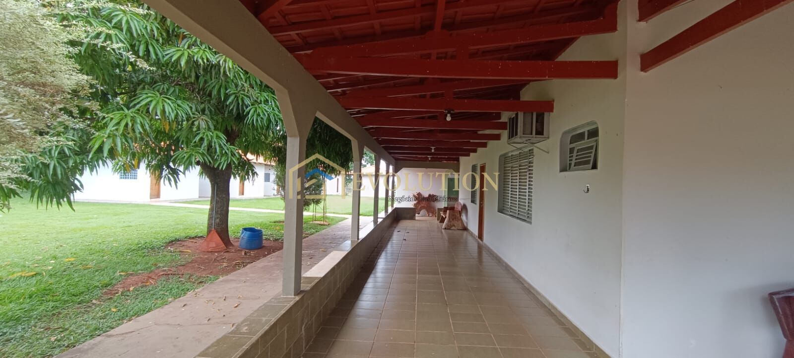 Chácara à venda com 15 quartos, 5m² - Foto 27