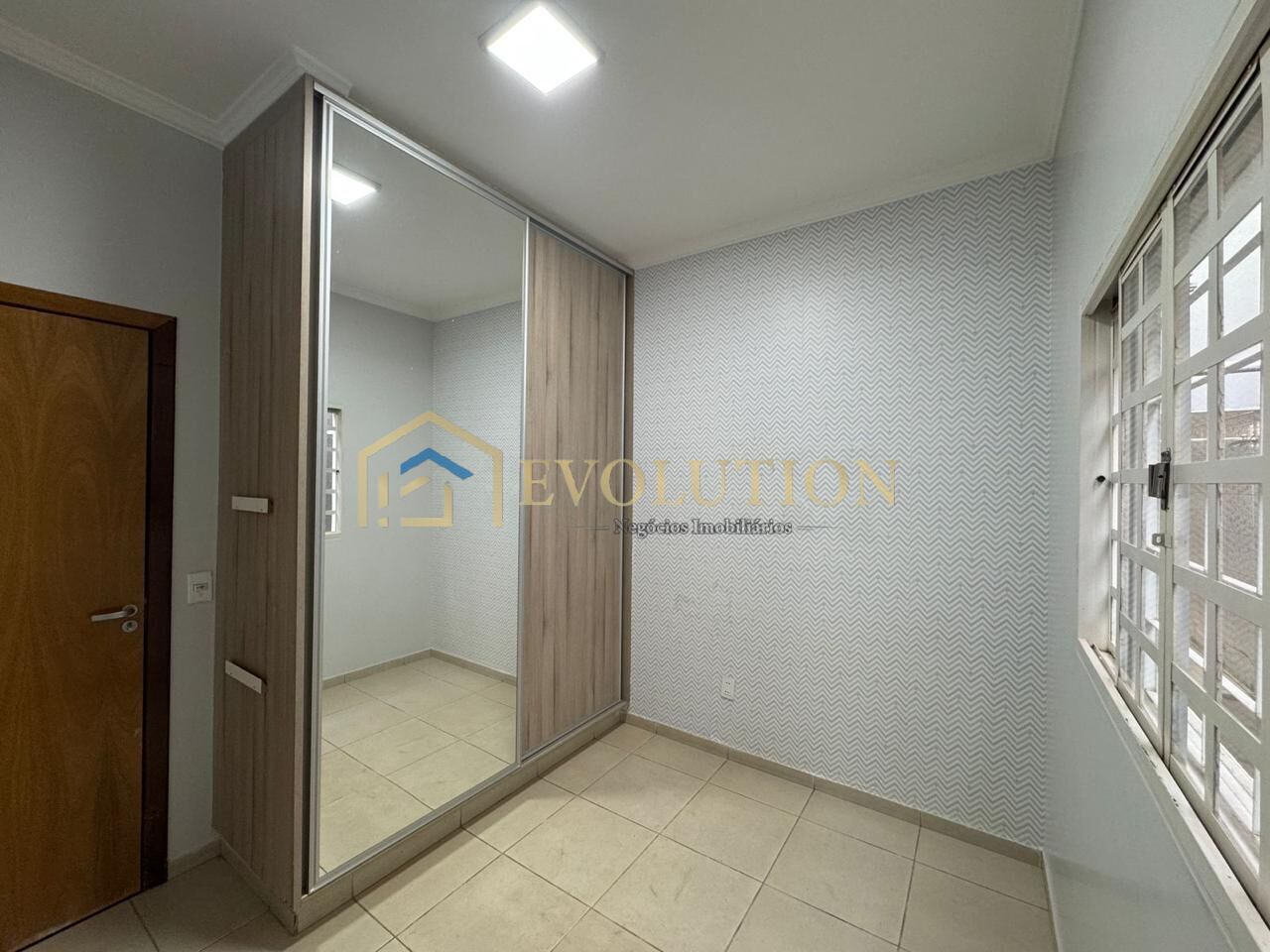 Casa, 3 quartos, 270 m² - Foto 10