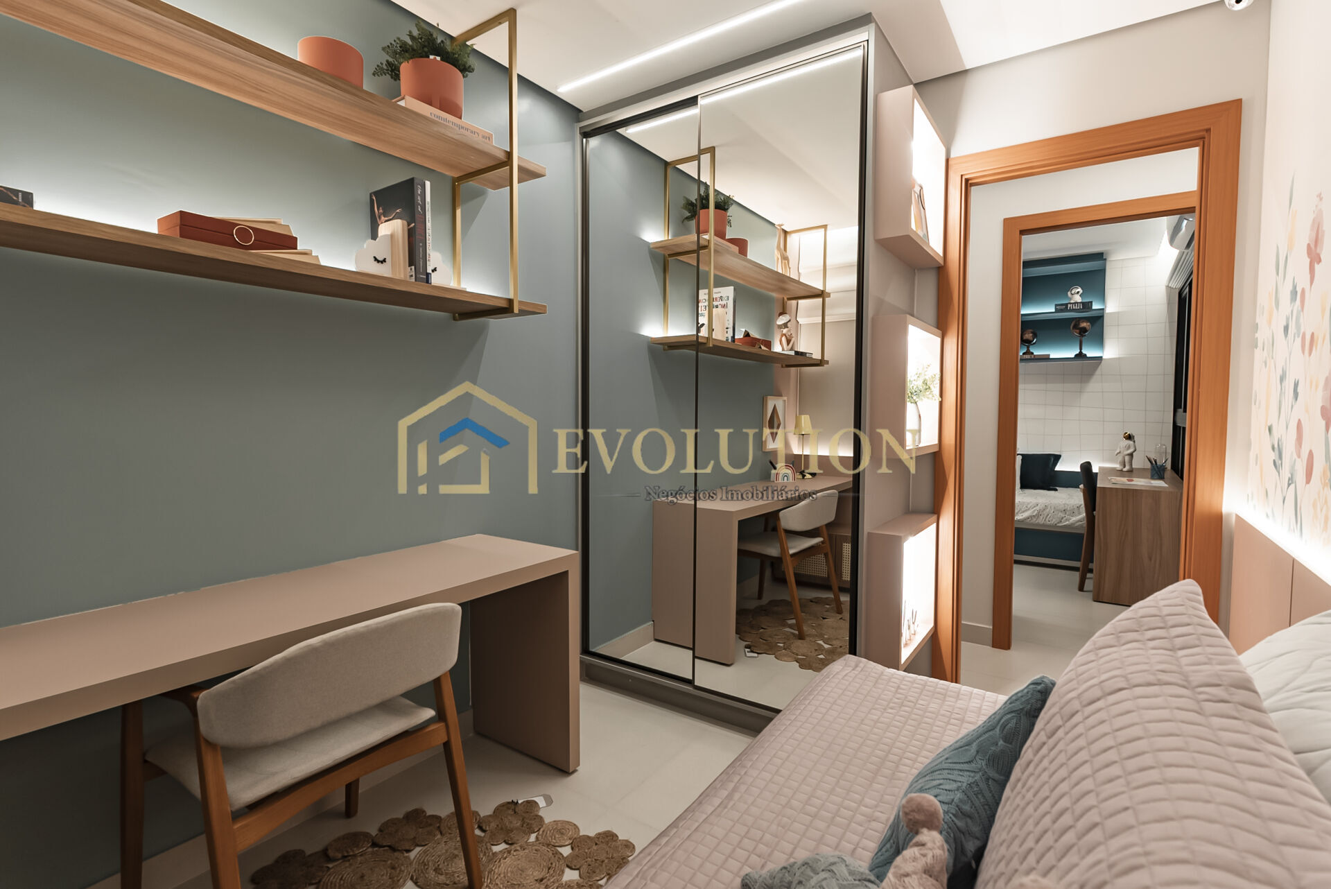 Apartamento à venda com 3 quartos, 77m² - Foto 4
