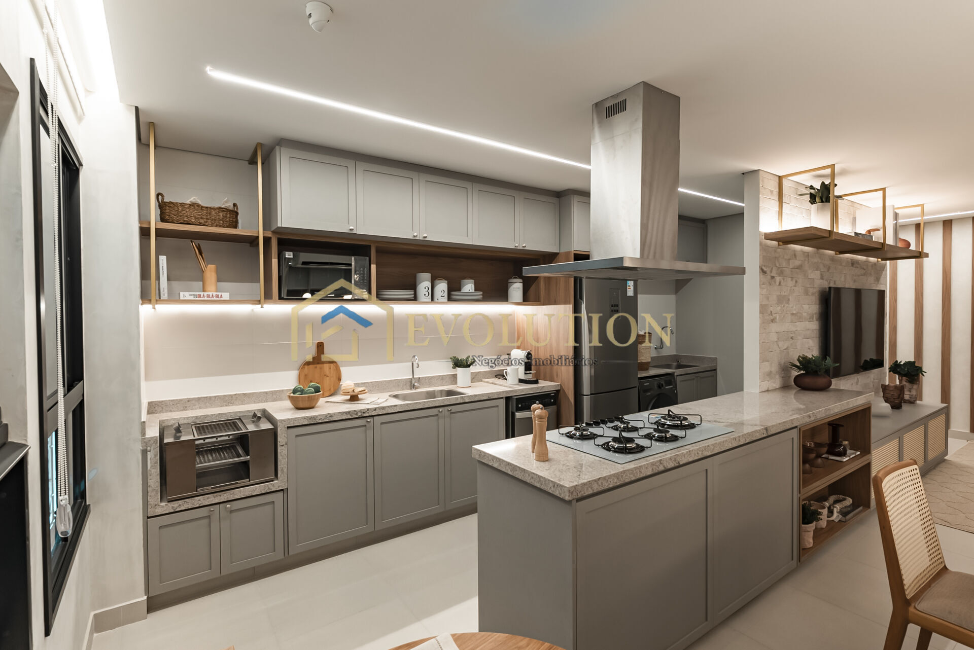 Apartamento à venda com 3 quartos, 77m² - Foto 2