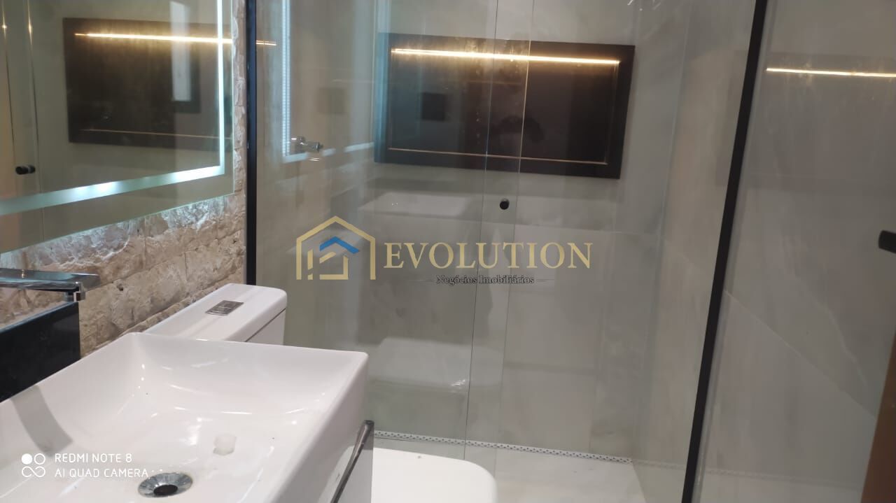 Casa à venda com 3 quartos, 226m² - Foto 16