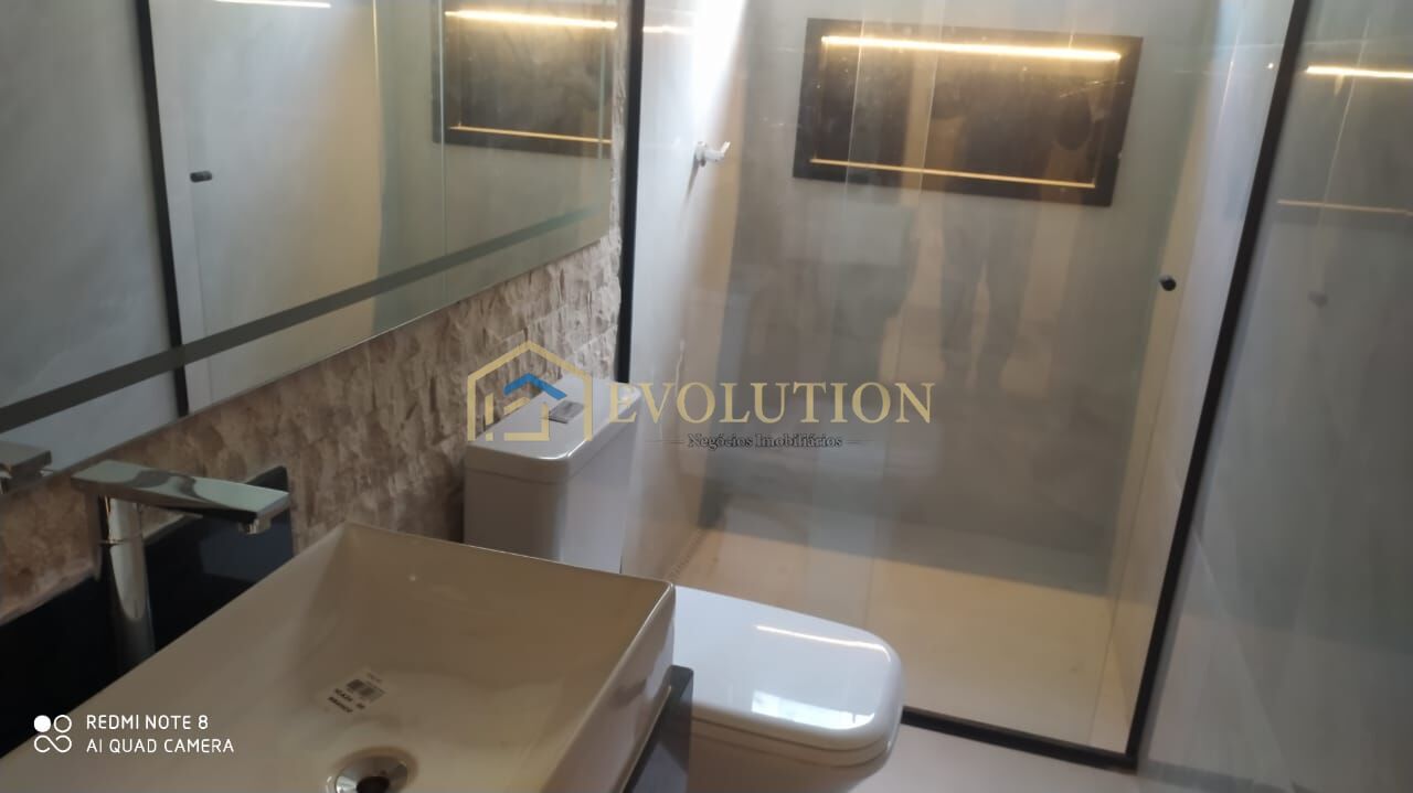 Casa à venda com 3 quartos, 226m² - Foto 18