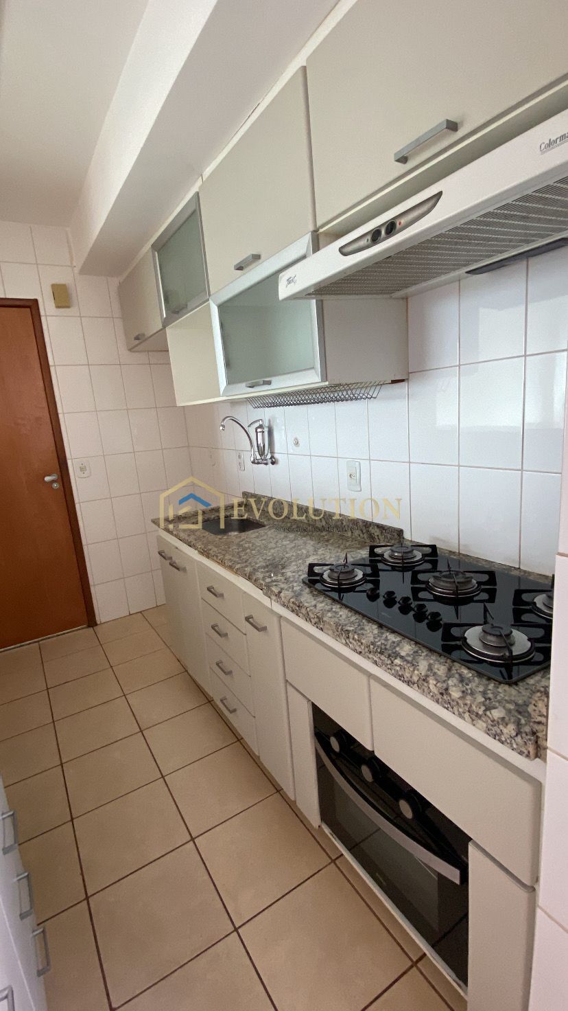 Apartamento para alugar com 3 quartos, 76m² - Foto 2