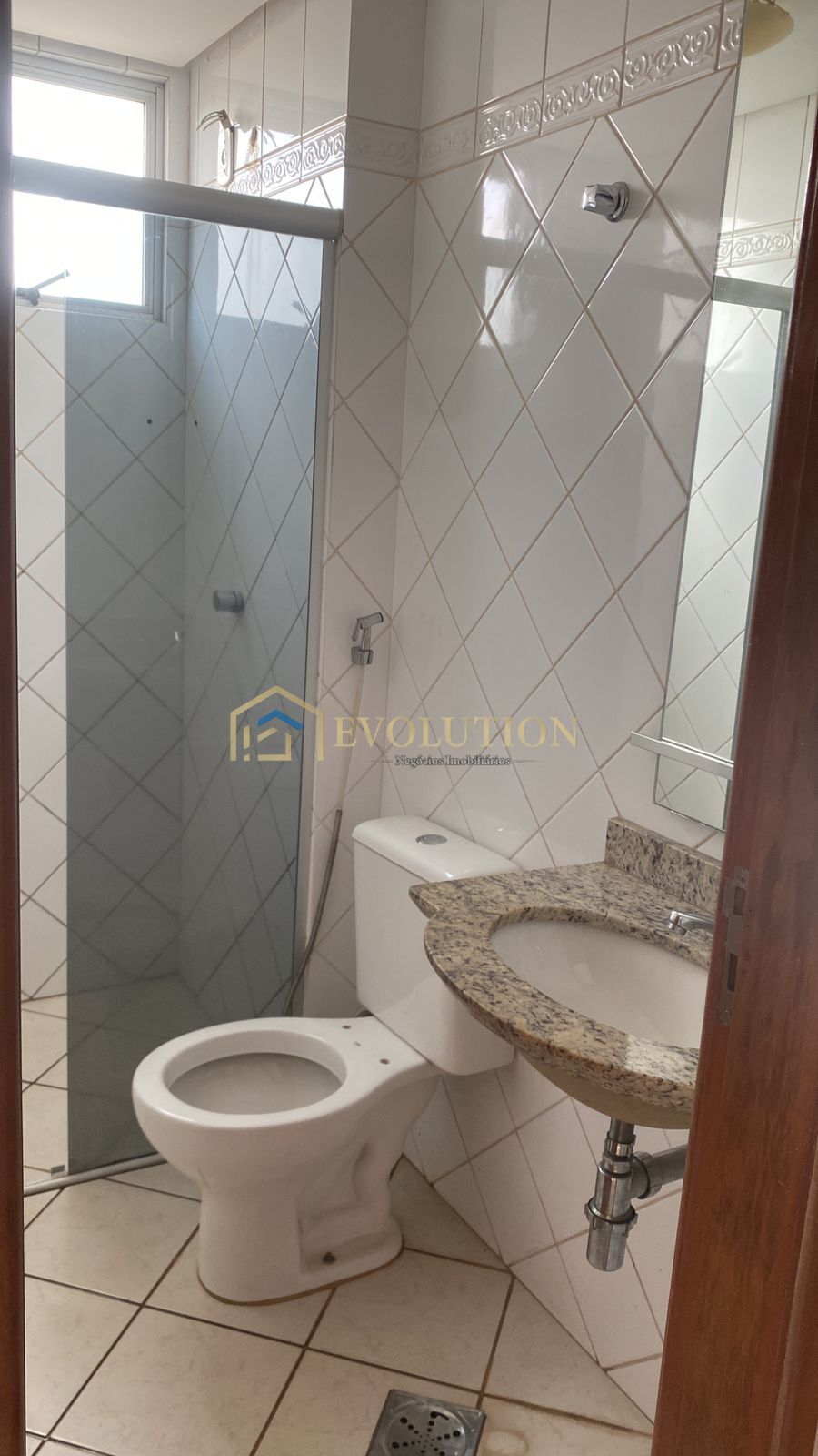 Apartamento para alugar com 3 quartos, 76m² - Foto 10