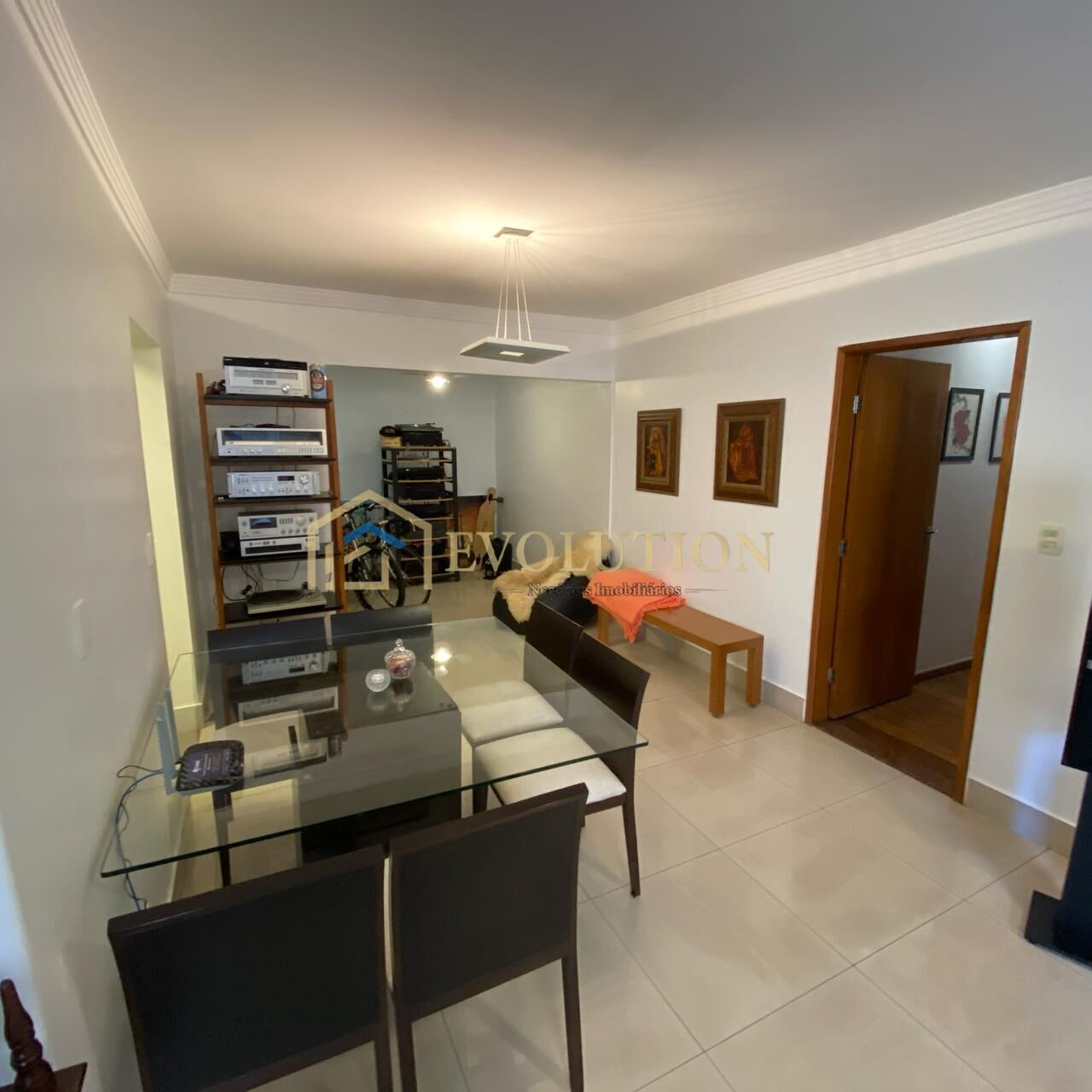 Apartamento à venda com 3 quartos, 133m² - Foto 5