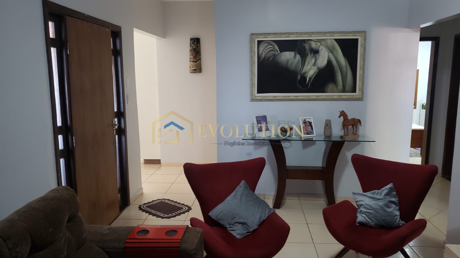 Casa à venda com 3 quartos, 176m² - Foto 4