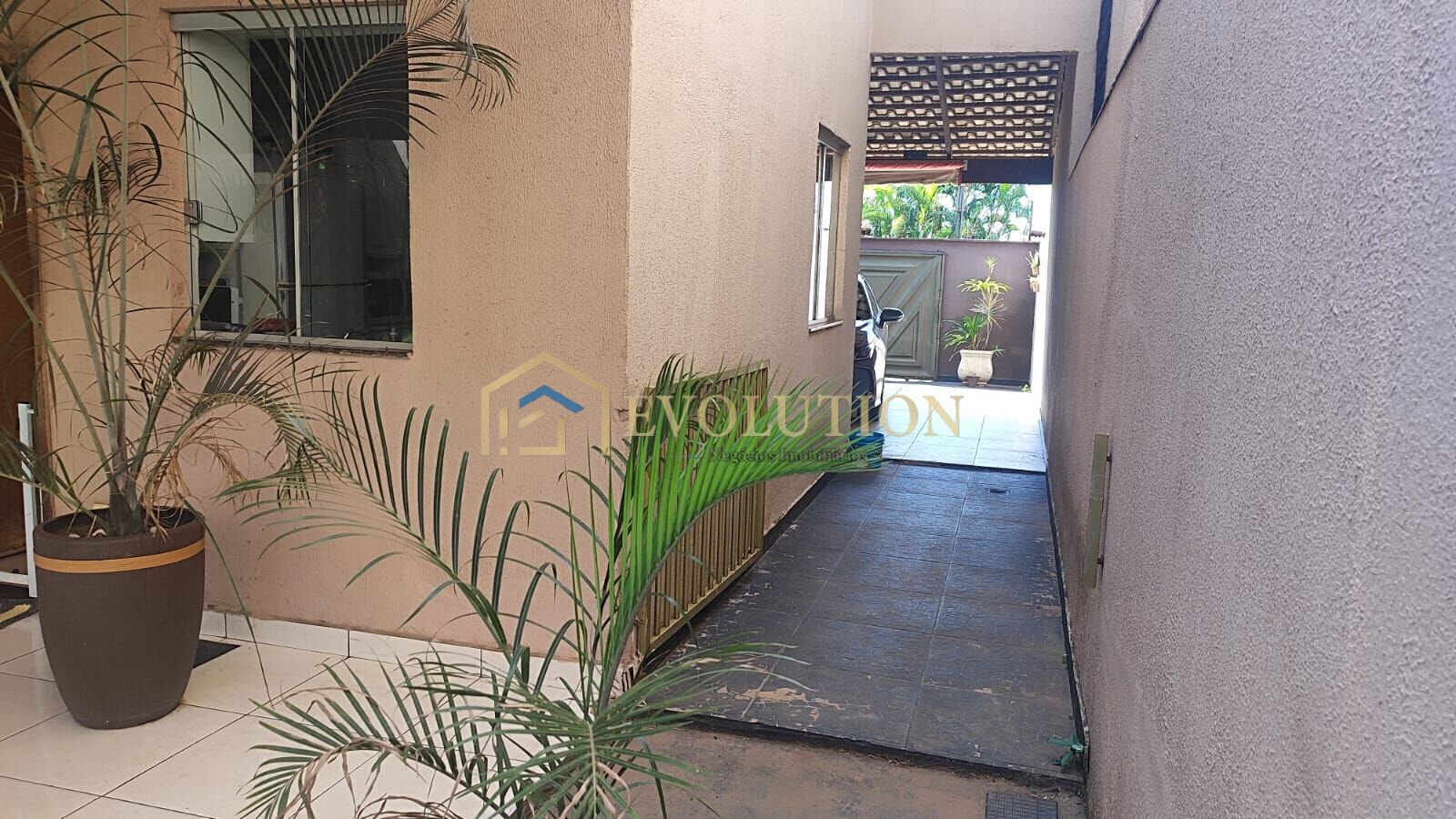 Casa à venda com 3 quartos, 176m² - Foto 14