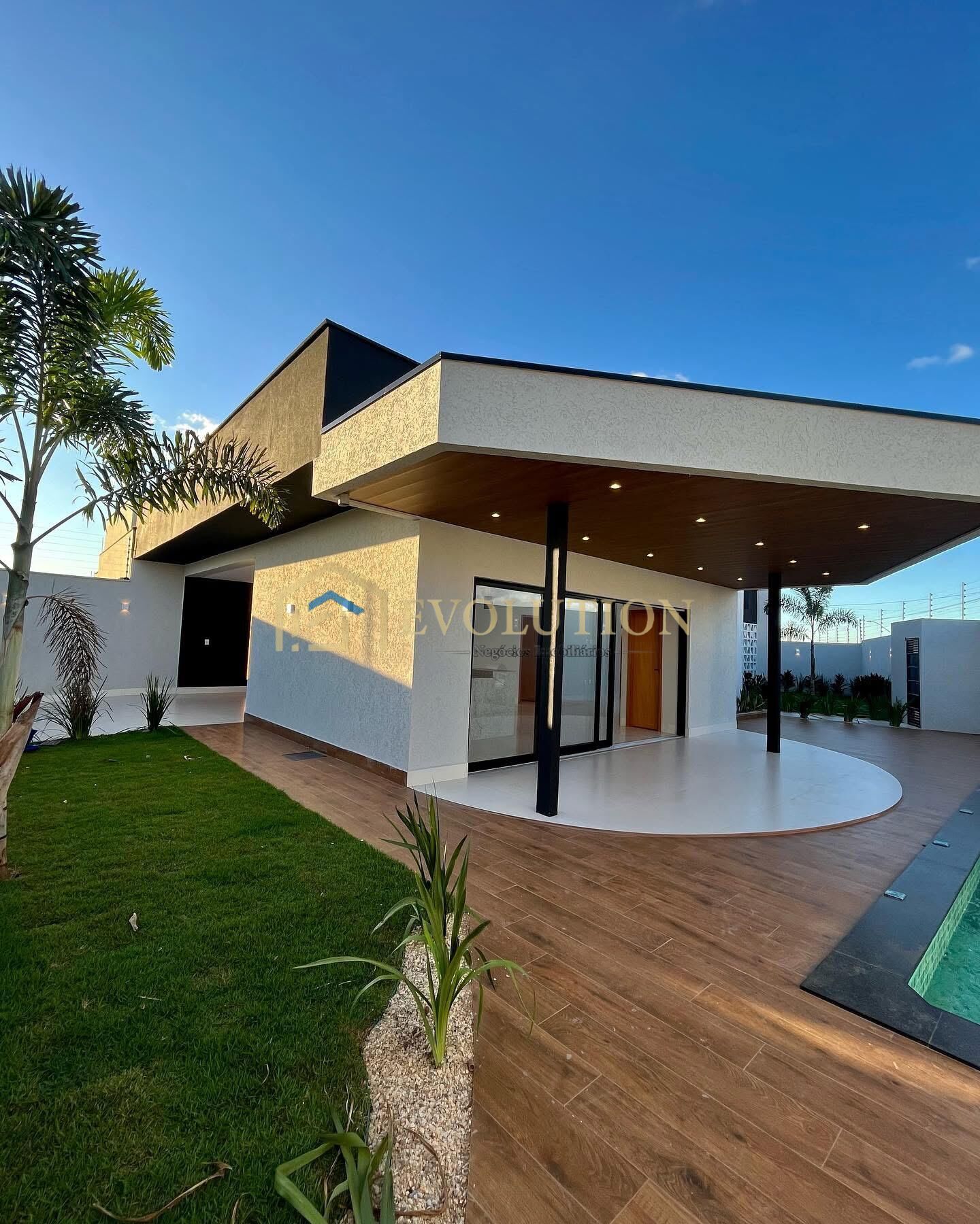 Casa à venda com 3 quartos, 177m² - Foto 6