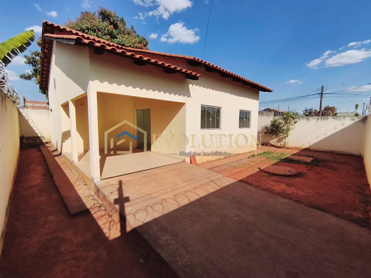 Casa, 3 quartos, 90 m² - Foto 1