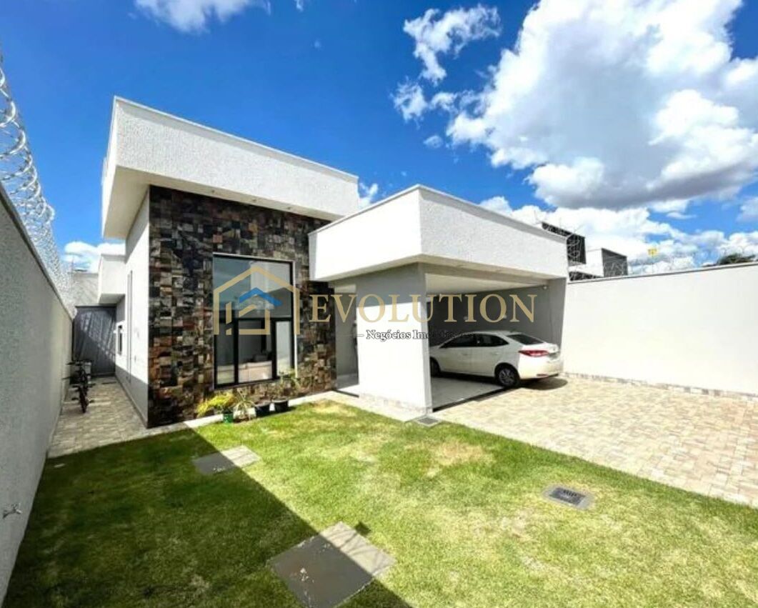 Casa à venda com 3 quartos, 180m² - Foto 1