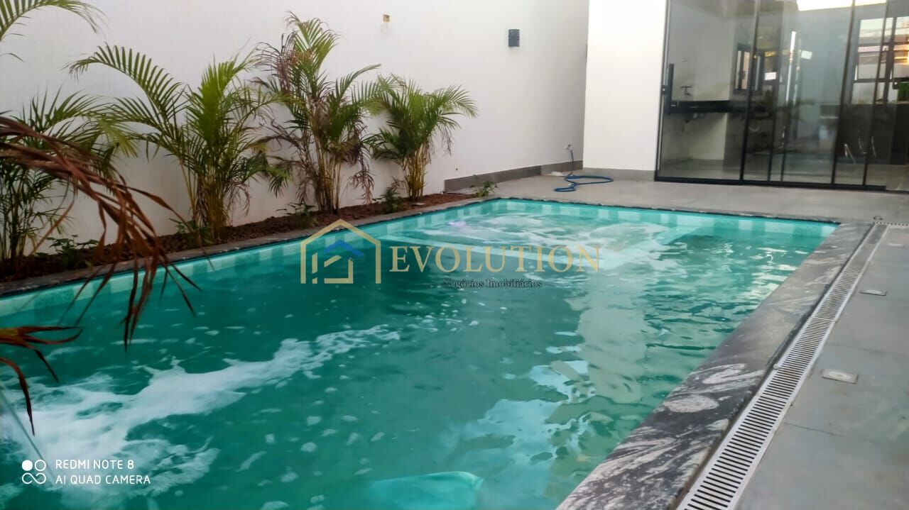 Casa à venda com 4 quartos, 380m² - Foto 23