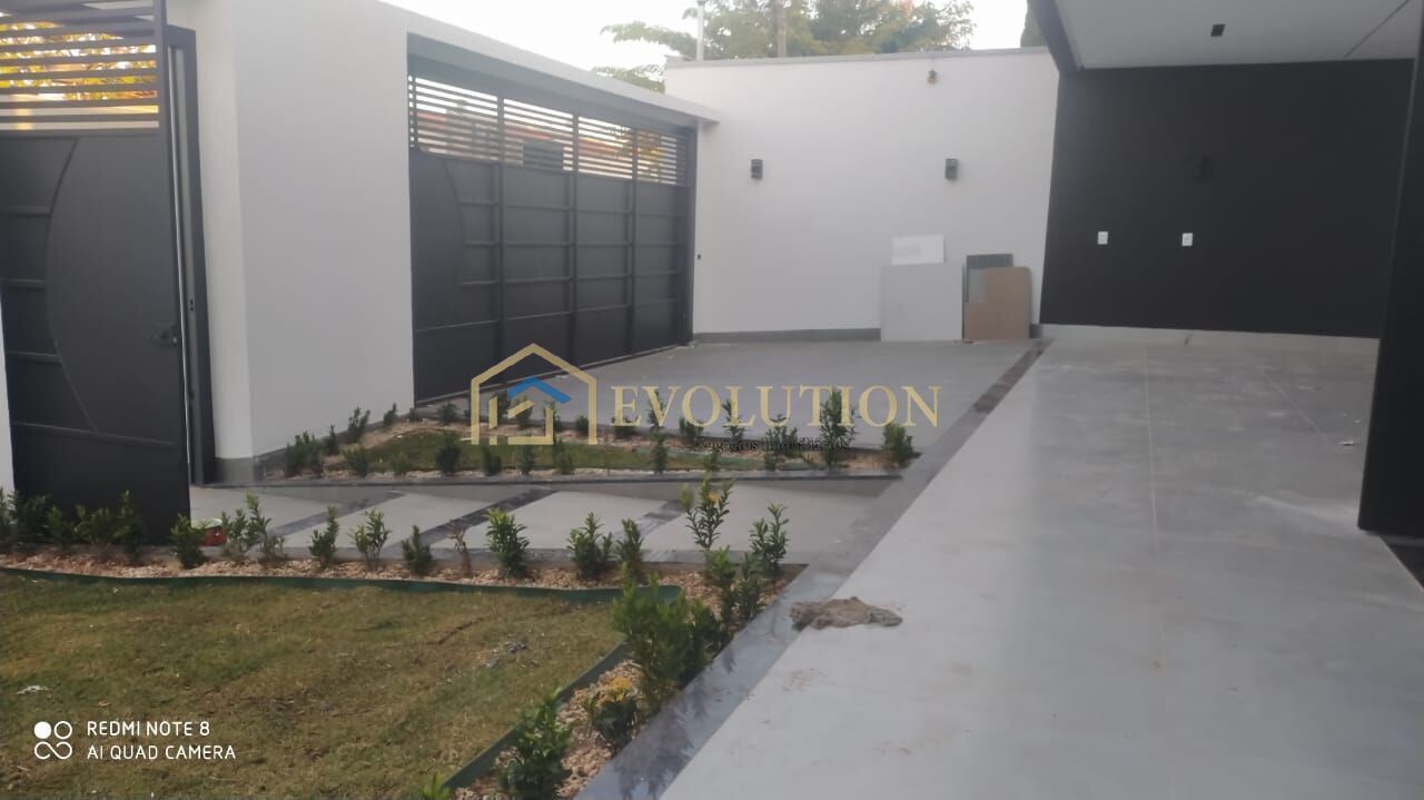 Casa à venda com 4 quartos, 380m² - Foto 8