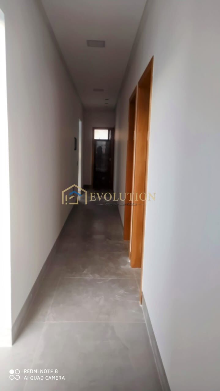 Casa à venda com 4 quartos, 380m² - Foto 14