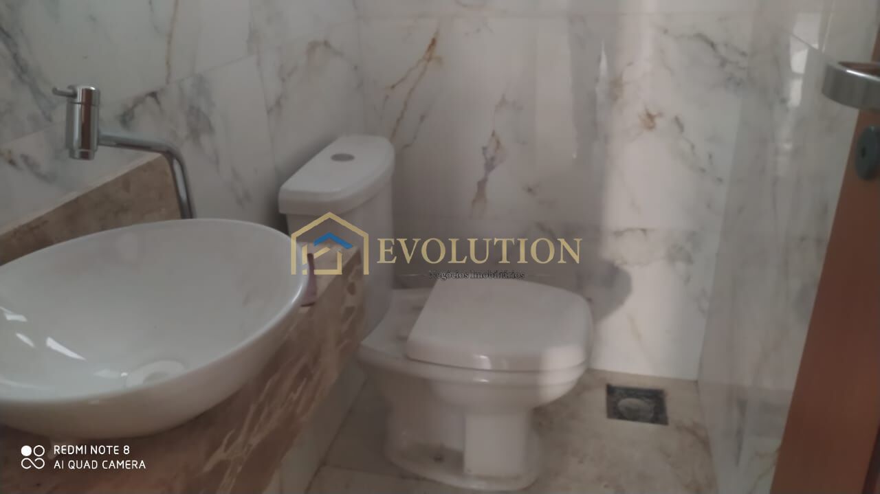 Casa à venda com 4 quartos, 380m² - Foto 13