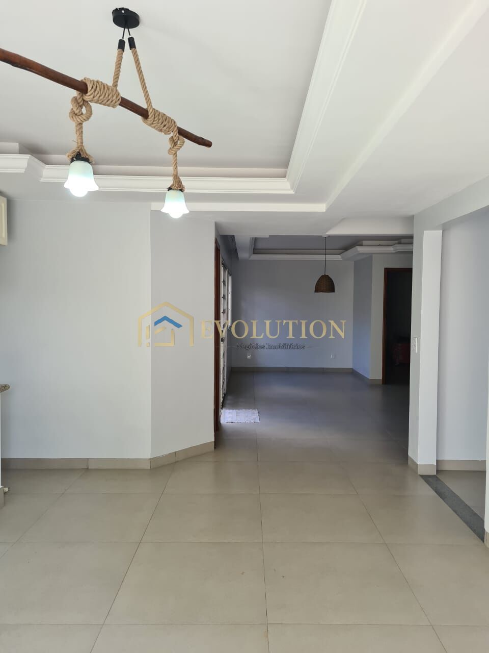 Sobrado para alugar com 4 quartos, 160m² - Foto 5