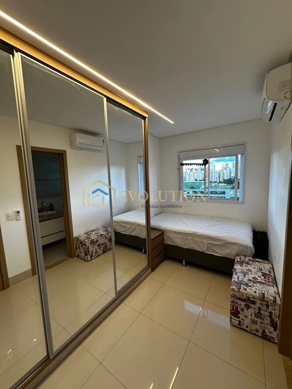 Apartamento à venda com 2 quartos, 89m² - Foto 5