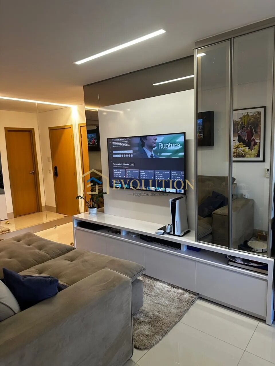 Apartamento à venda com 2 quartos, 89m² - Foto 1