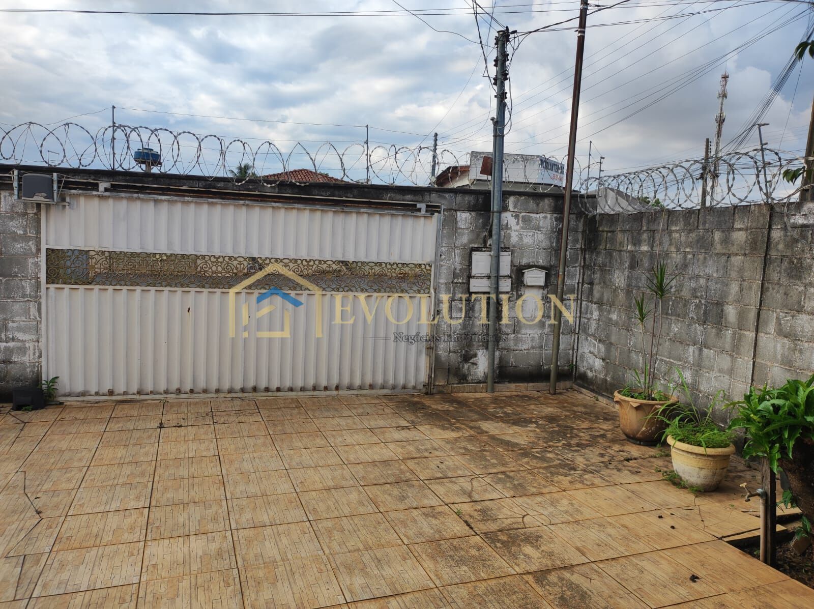 Casa à venda com 4 quartos, 200m² - Foto 7