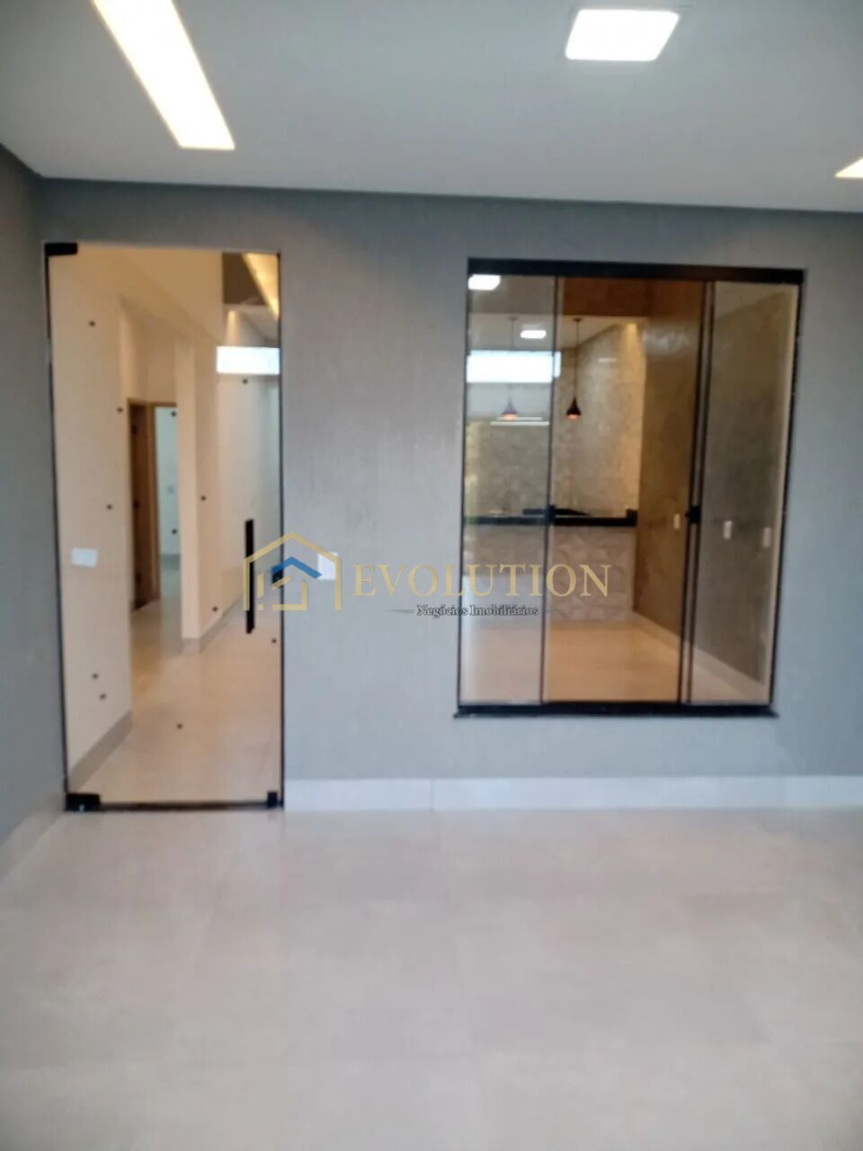 Casa à venda com 3 quartos, 144m² - Foto 6