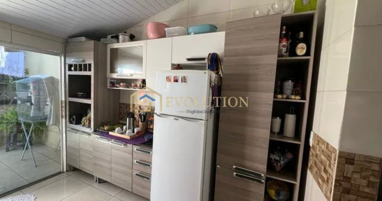 Casa à venda com 3 quartos, 130m² - Foto 15