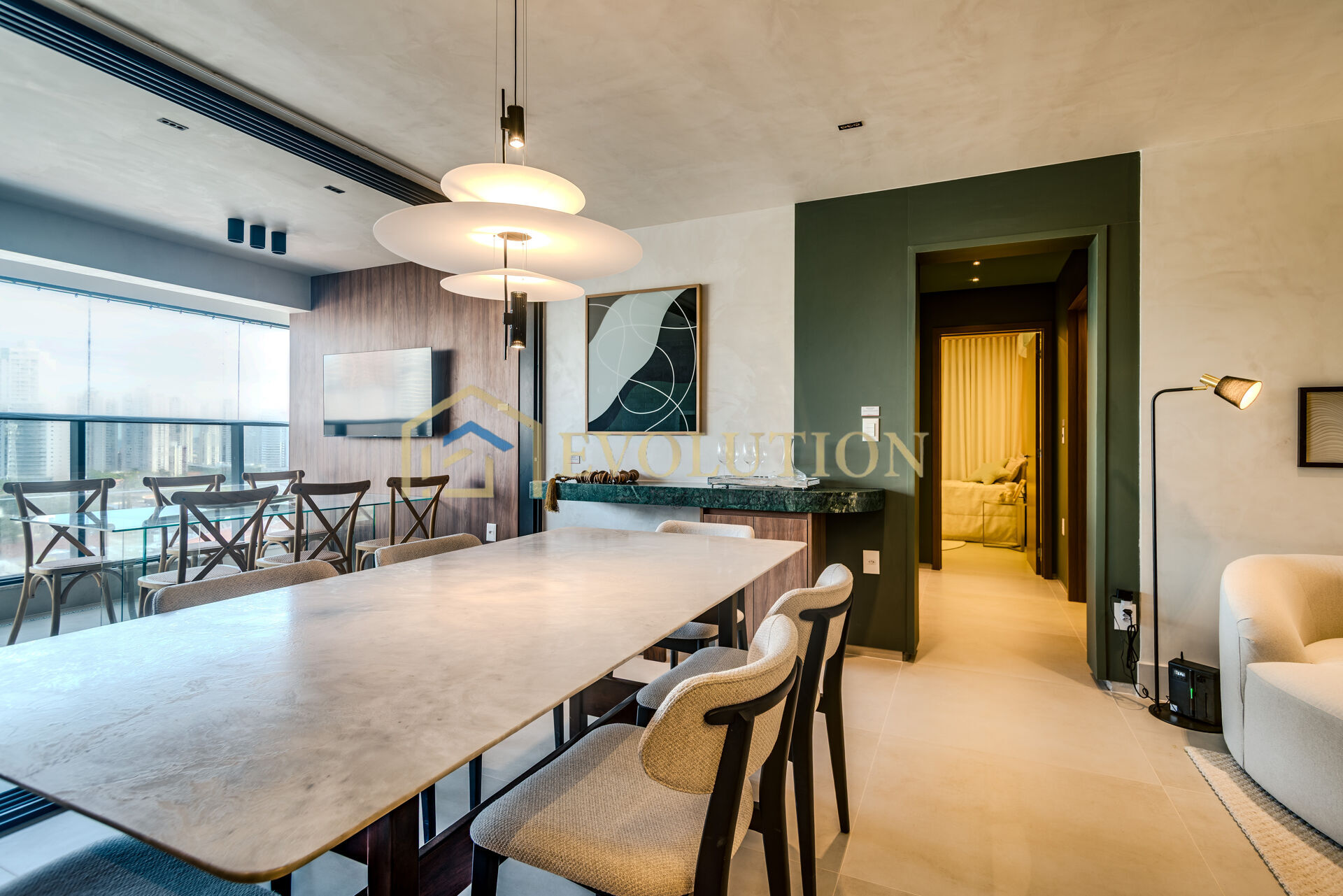 Apartamento à venda com 3 quartos, 144m² - Foto 1