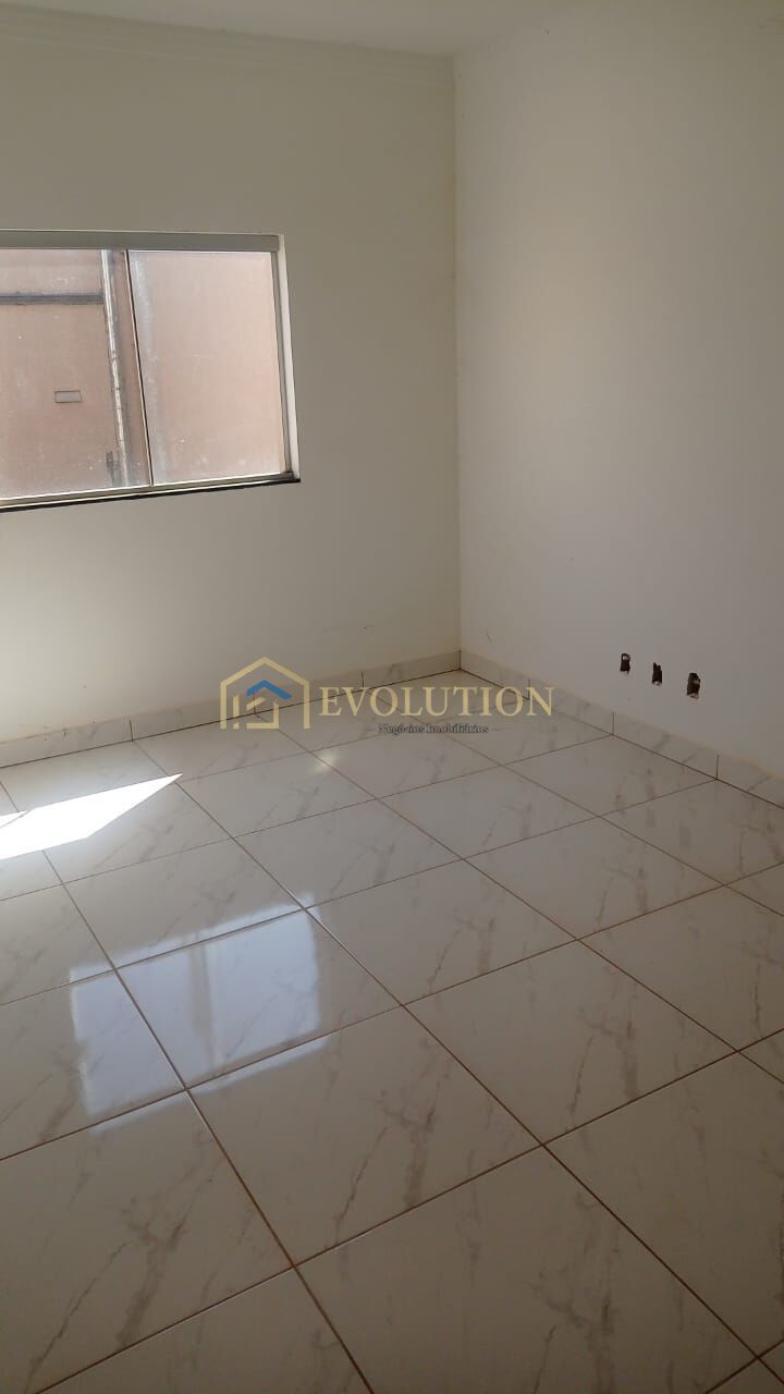 Casa, 3 quartos, 88 m² - Foto 2