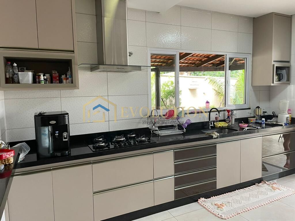 Casa, 3 quartos, 227 m² - Foto 9