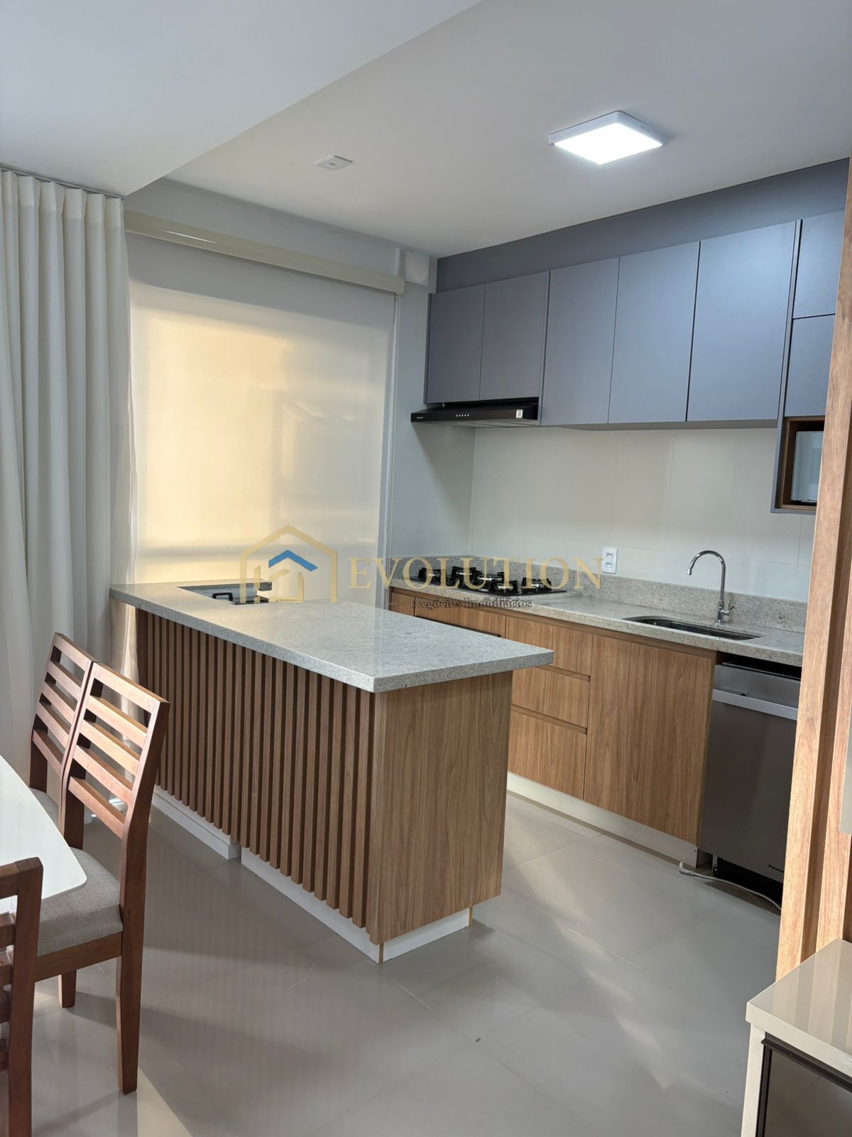 Apartamento para alugar com 3 quartos, 79m² - Foto 2