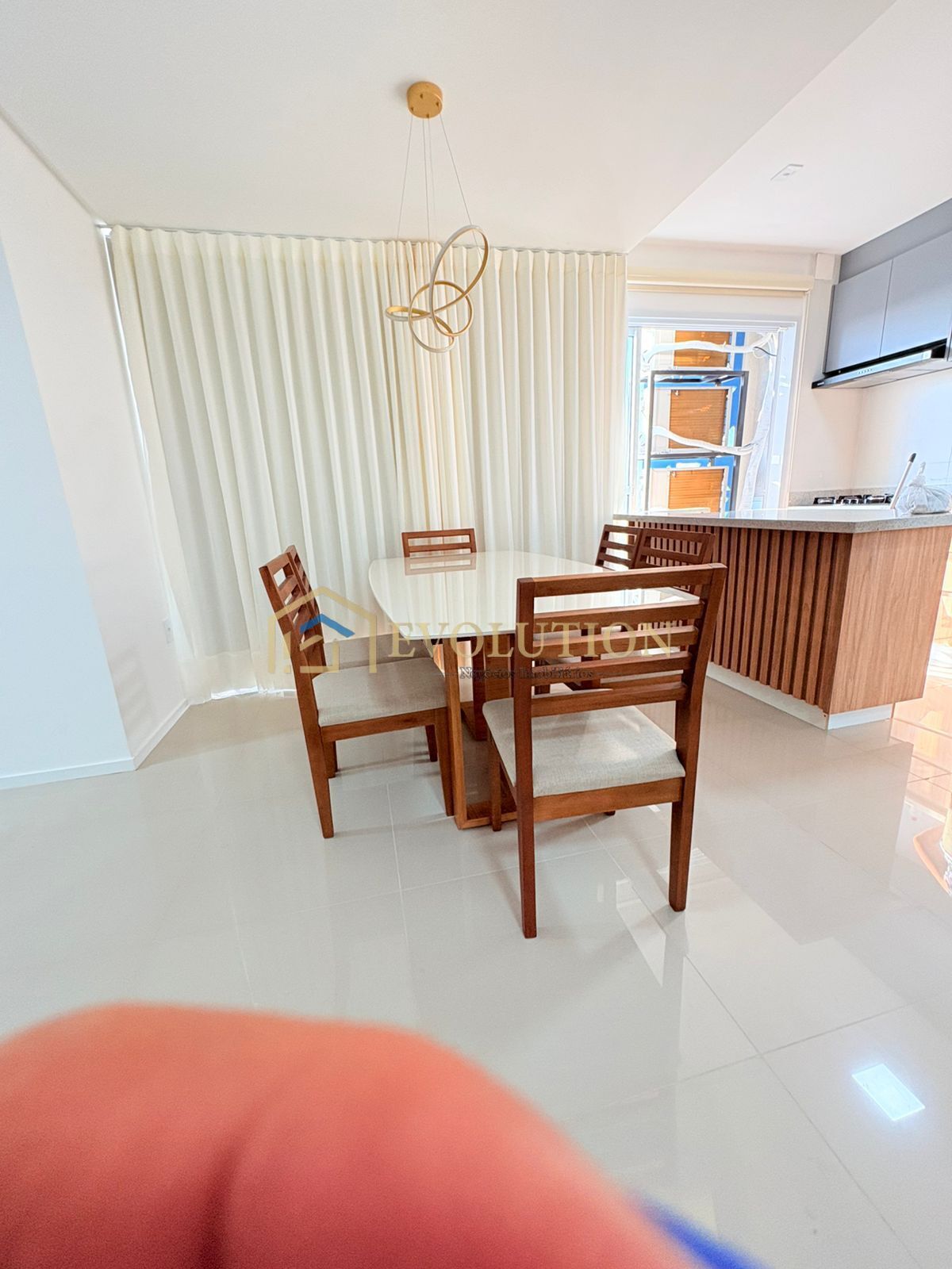 Apartamento para alugar com 3 quartos, 79m² - Foto 4