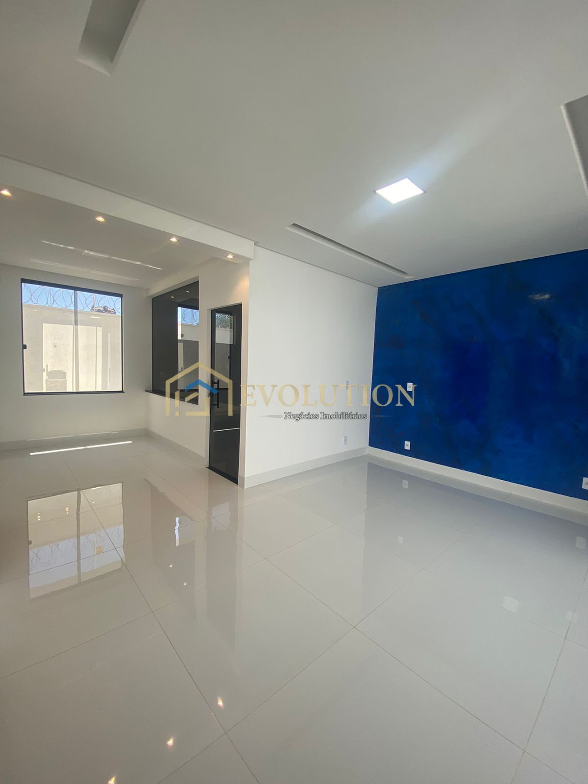 Casa à venda com 4 quartos, 230m² - Foto 10