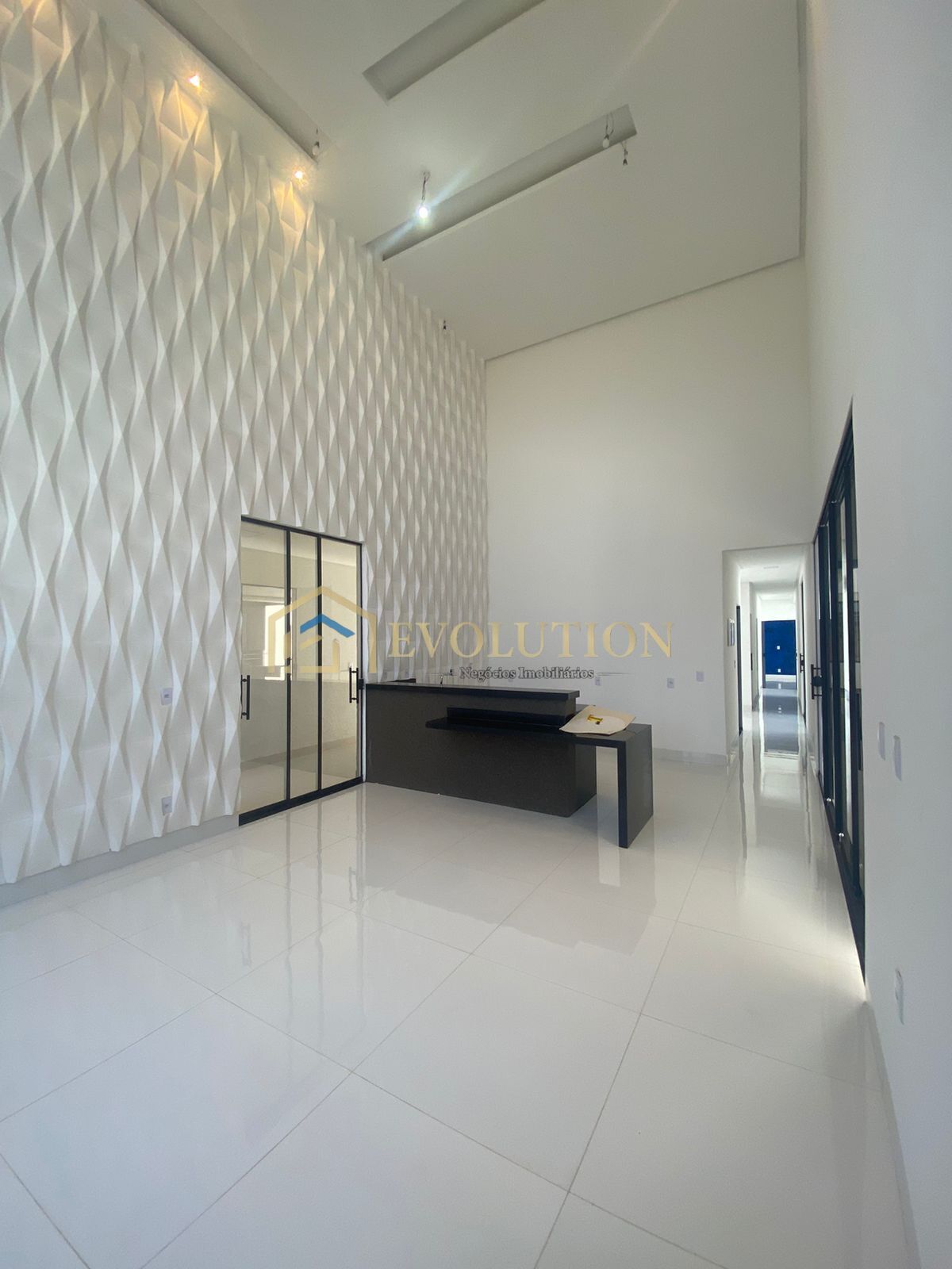 Casa à venda com 4 quartos, 230m² - Foto 6