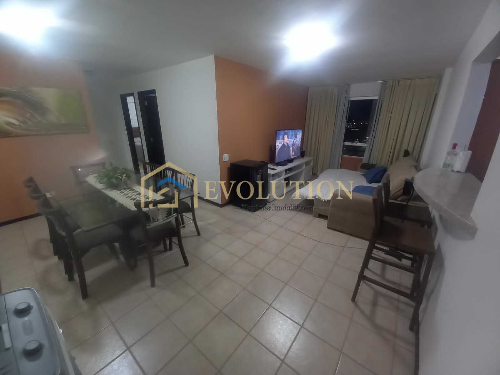 Apartamento à venda com 3 quartos, 90m² - Foto 2