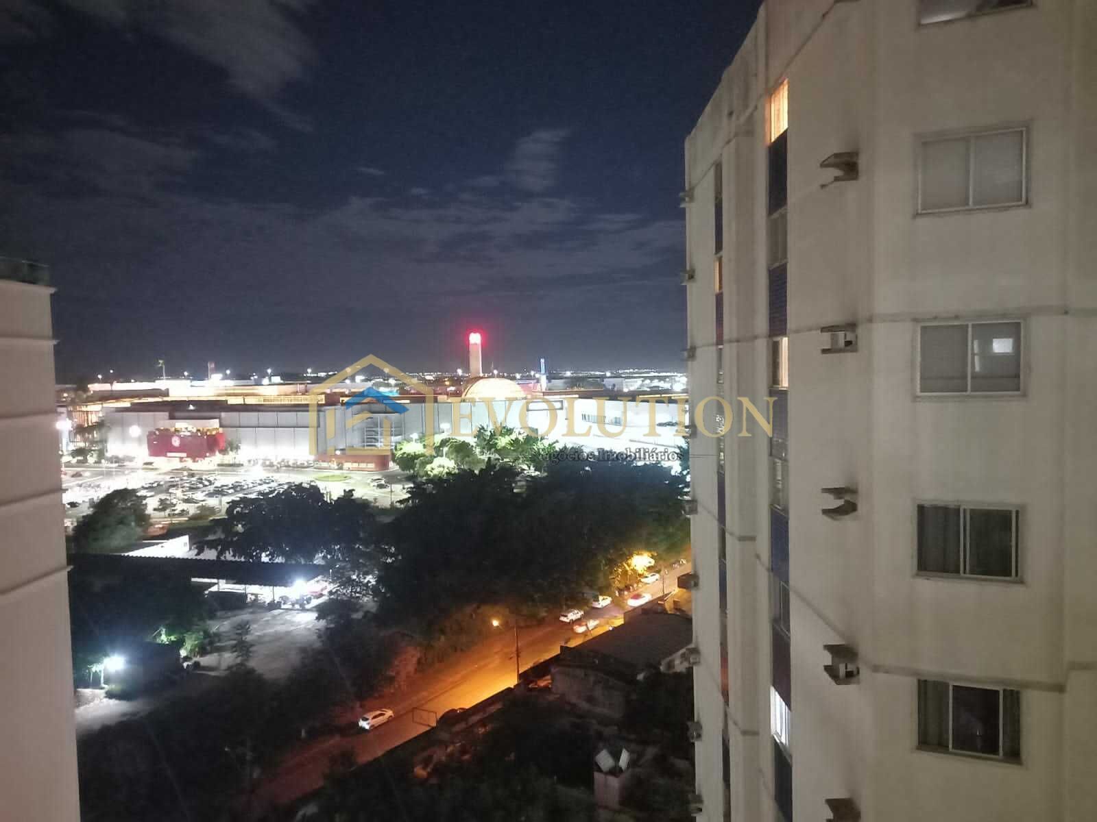 Apartamento à venda com 3 quartos, 90m² - Foto 1