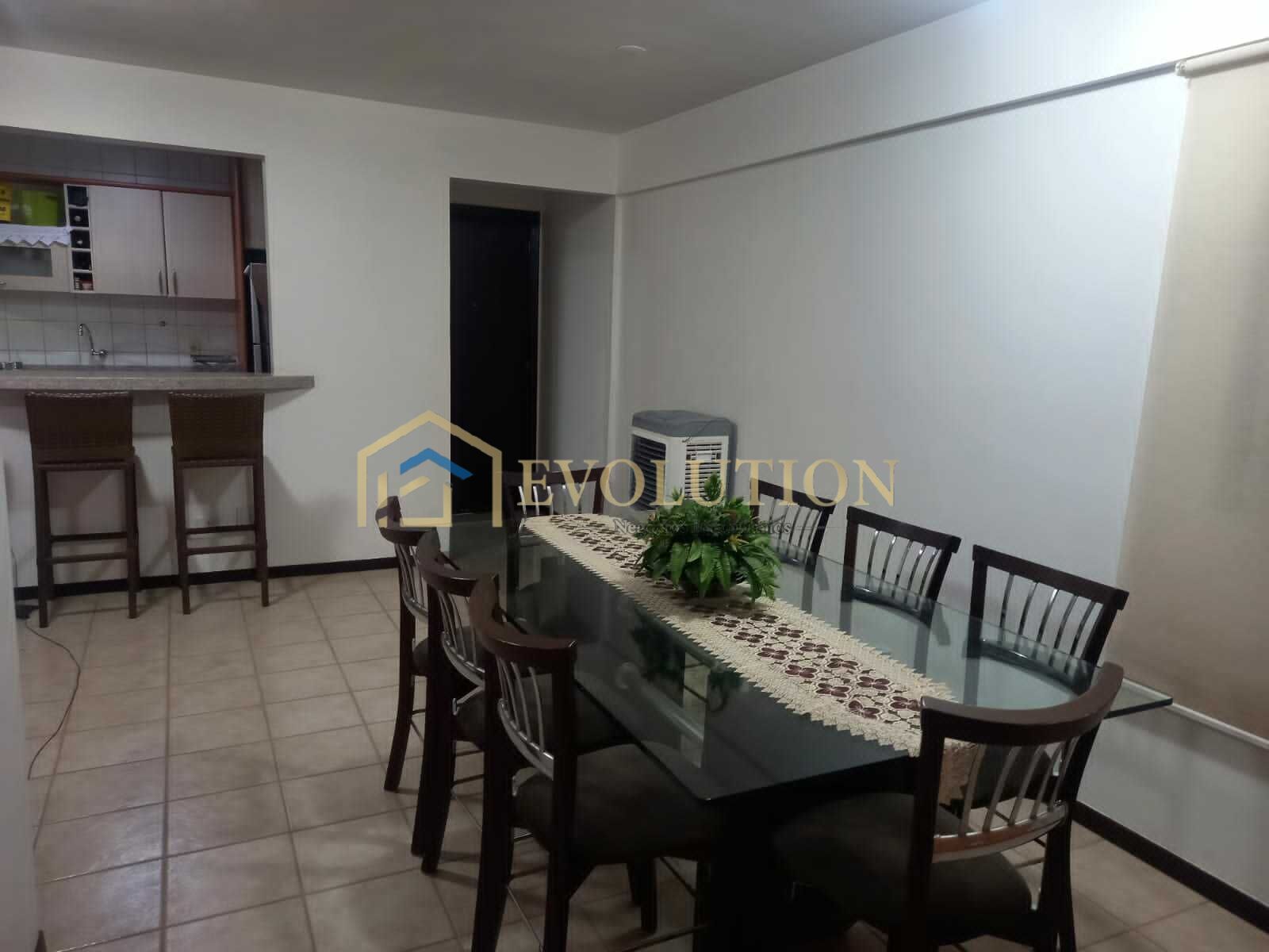 Apartamento à venda com 3 quartos, 90m² - Foto 4