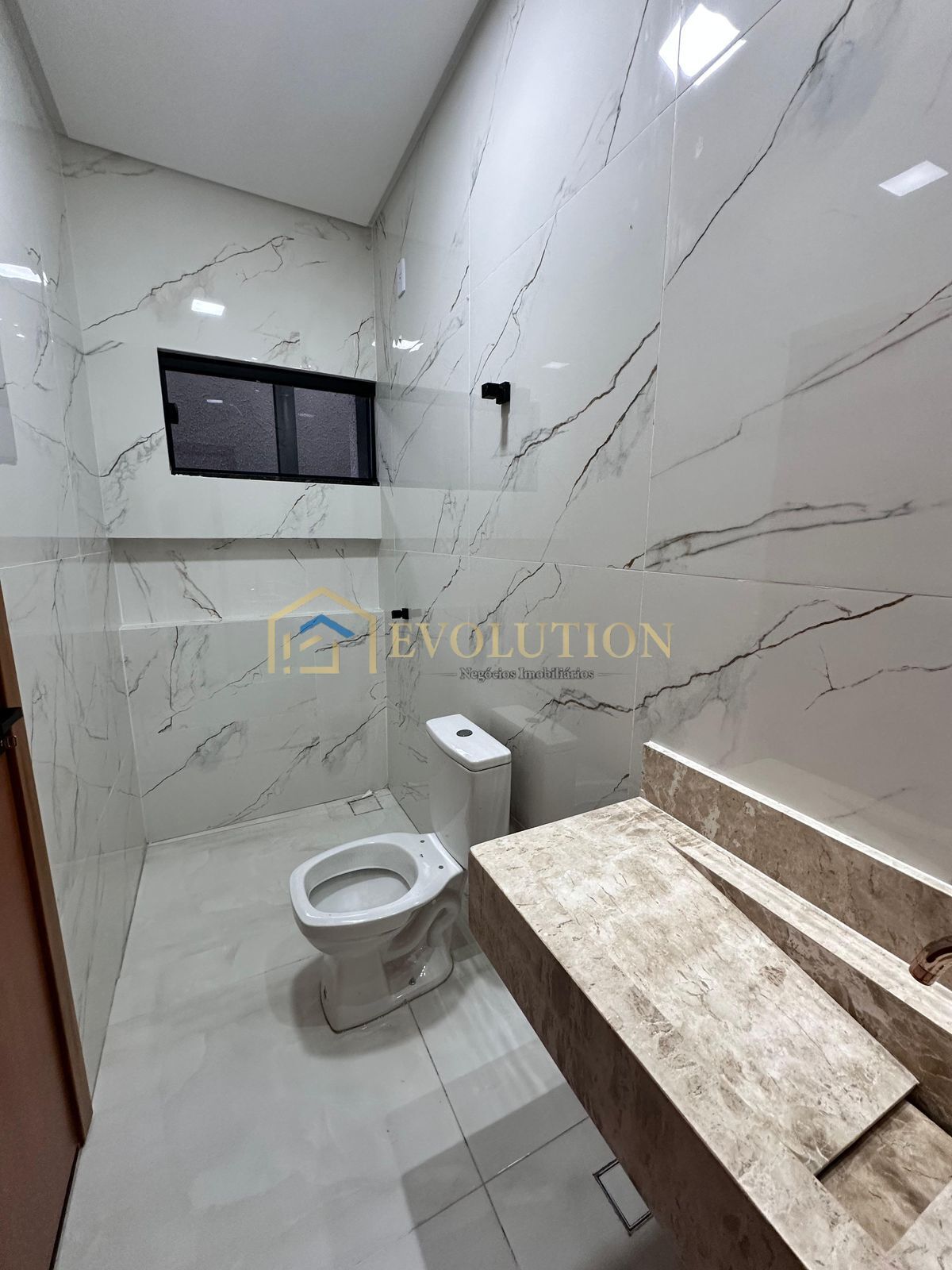 Casa à venda com 3 quartos, 150m² - Foto 12