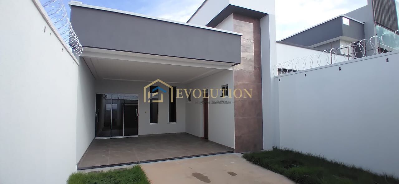 Casa, 3 quartos, 121 m² - Foto 1