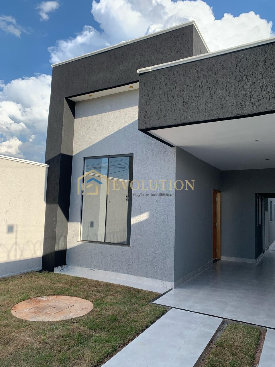 Casa à venda com 3 quartos, 115m² - Foto 2