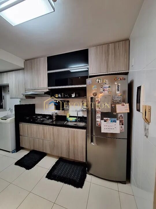 Apartamento à venda com 3 quartos, 75m² - Foto 5