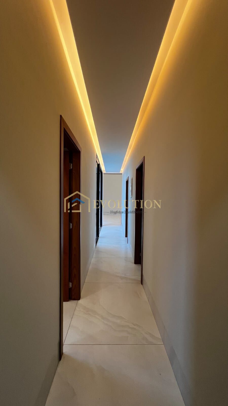 Casa, 4 quartos, 206 m² - Foto 11