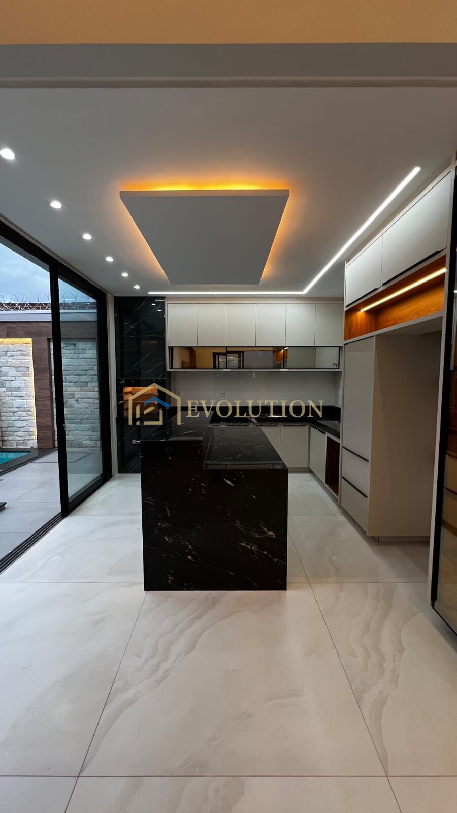 Casa, 4 quartos, 206 m² - Foto 4