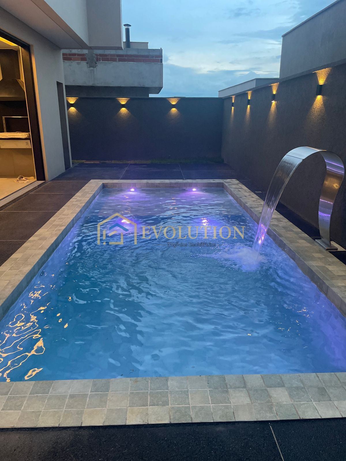 Sobrado à venda com 4 quartos, 251m² - Foto 8