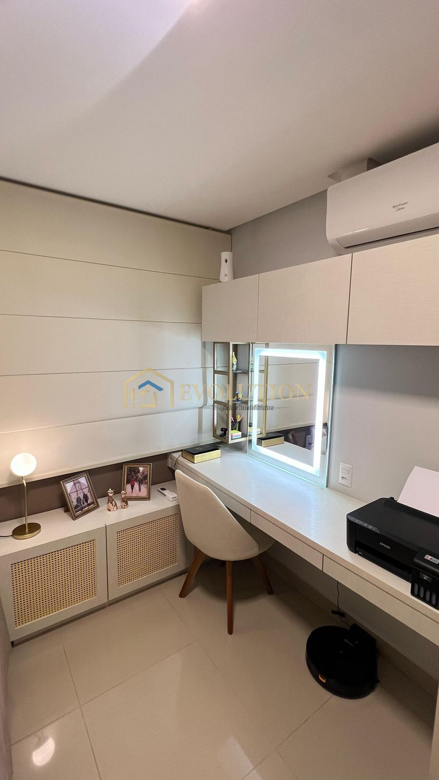 Apartamento à venda com 2 quartos, 64m² - Foto 9