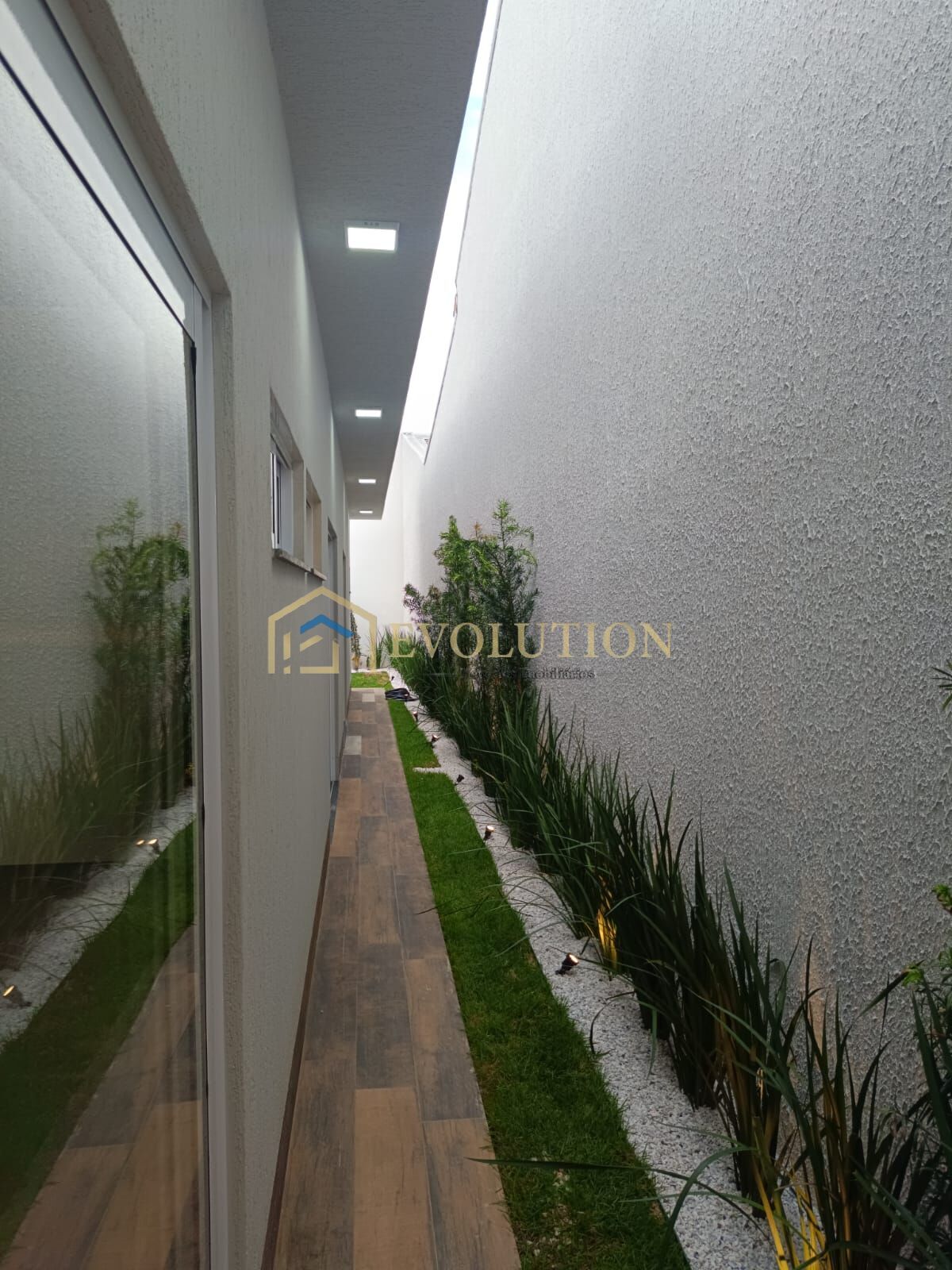 Casa à venda com 3 quartos, 230m² - Foto 23