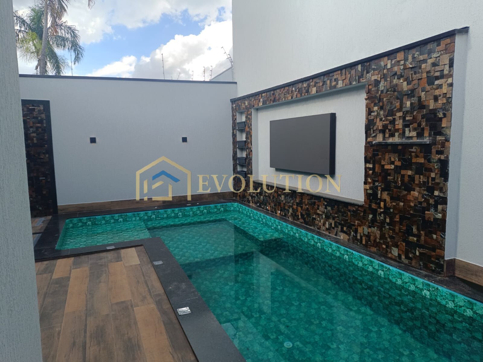 Casa à venda com 3 quartos, 230m² - Foto 7